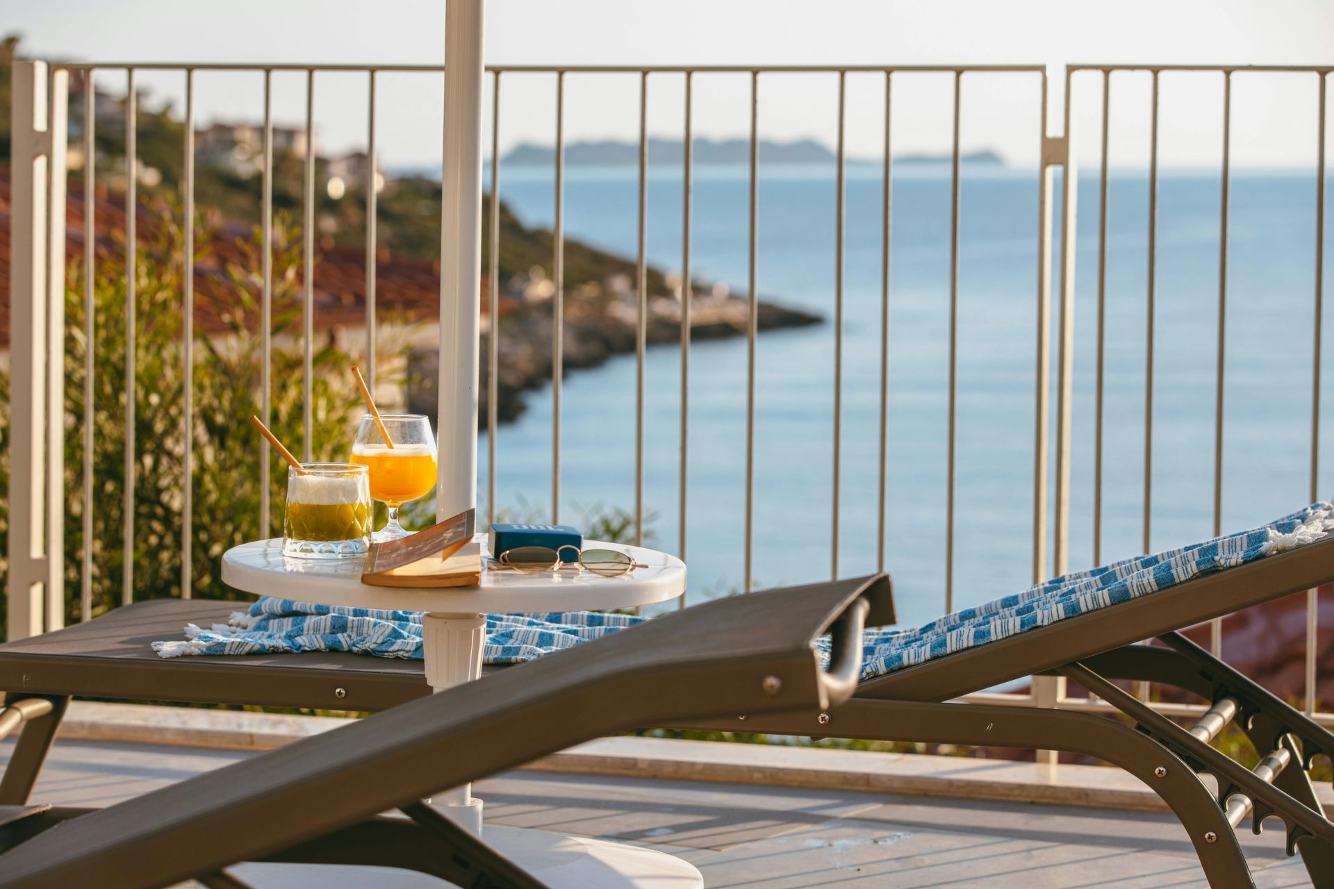 relaxing luxury getaway for couples